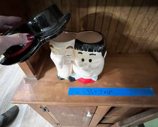 laural and hardy cookie jar