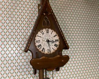Vintage Wooden Cuckoo Clock