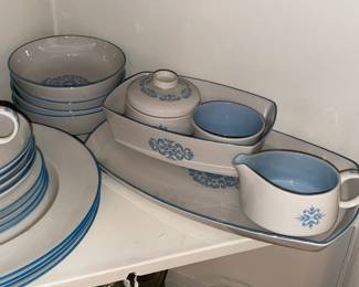 "Discovery By Franciscan" China Set