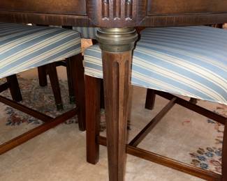 Antique Wooden Dining Room Table & Chairs