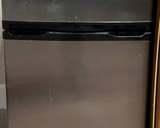 RCA Mini Fridge/Freezer