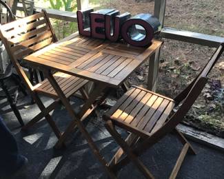 Cute Folding Table and Chairs