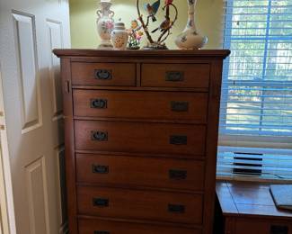 Mission Style Furniture, Prices on FB Marketplace for presale 1 Nightstand, 1 Blanket chest/trunk/1 highboy dresser, 1 vanity dresser with mirror, 1 Jewelry Armoire Highboy 38"w x 56"h x 17"d BUY THE SET $600