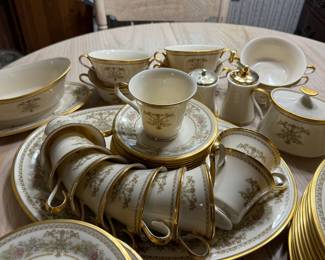 Lenox Castle Garden Pattern 66 Pieces, 10 Cups and Saucers, 10 Dinner plates, 10 Salad Plates,9 Bread Plates, 6 dessert plates, 6 double handle soup bowls, 1Meat serving platter, 1 vegetable bowl, creamer and sugar and 1 gravy BUY IT NOW $180