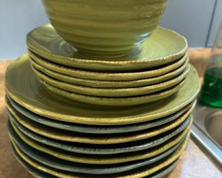 Tabletops Gallery Rustico dishes