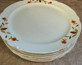 Halls Superior Pottery Quality Kitchenware Autumn Pattern, set of dinner plates, salt and pepper, sugar and creamer 3 Mixing bowls, serving bowl and vegetable server