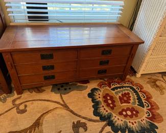 Mission Style Furniture, Prices on FB Marketplace for presale 1 Nightstand, 1 Blanket chest/trunk/1 highboy dresser, 1 vanity dresser with mirror, 1 Jewelry Armoire Chest 48"w x 21"h x 18"d BUY THE SET $600