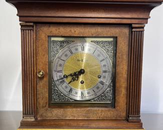 Mantle Clock