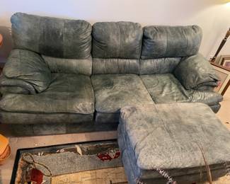 	#2	Barclays Leather 8' Sofa - hunter/pine green. *as is condition, YOU MOVE* ottoman not included	 $ 40.00 																											
