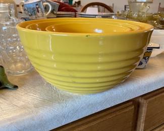 	#69	Set of 3 Home Trends - Yellow Mixing Bowls	$20.00																											