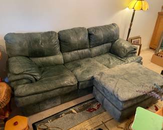 	#2	Barclays Leather 8' Sofa - hunter/pine green. *as is condition, YOU MOVE* ottoman not included	 $ 40.00 																											