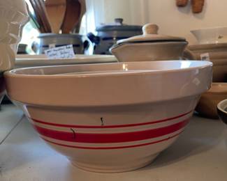 	#94	Set of 3 Red Ribbon Mixing Bowls "Old Mountain"	$60.00																											