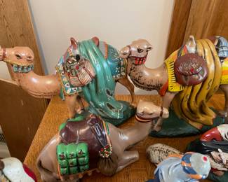 	#103	Vintage Holland Mould 18pc Hand Painted Ceramic Nativity Set	$120.00																											