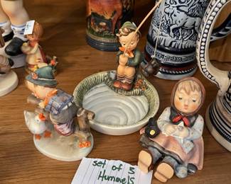 	#108	Set of 3 Hummels	$25.00																											