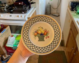 	#74	Villeroy + Boch "Basket" Pattern - Set of 8 W/serving ware	$400.00																											