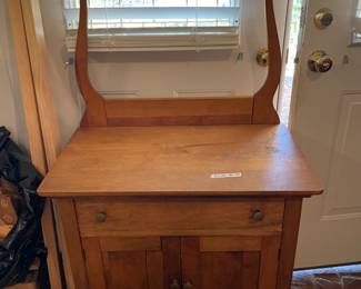 	#13	Antique American Oak Washstand - w/towel bar. 30x18x28-41	 $ 100.00 																											