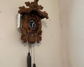 	#101	Large German Black Forest Cuckoo Clock w/weights (untested)	$110.00																											
