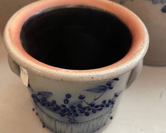 	#83	Salmon Falls Blueberry Basket Crock	$20.00																											