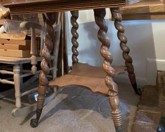 	#5	Antique Victorian Oak Barley Twist Radio/Parlor Table - Claw/Viper Foot w/glass ball - 24x24x29	 $ 125.00 																											