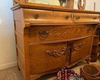 	#3	Antique Solid Oak Victorian Back Bar Sideboard Buffet Server - w/mirror and carved applique pieces. 48x26x80	 $ 350.00 																											