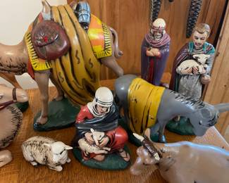 	#103	Vintage Holland Mould 18pc Hand Painted Ceramic Nativity Set	$120.00																											