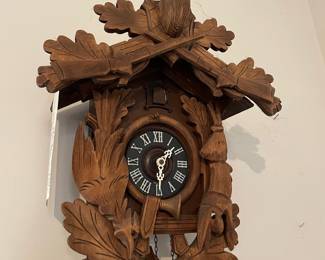 	#101	Large German Black Forest Cuckoo Clock w/weights (untested)	$110.00																											