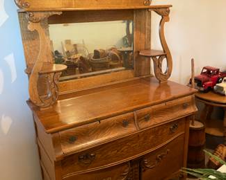 	#3	Antique Solid Oak Victorian Back Bar Sideboard Buffet Server - w/mirror and carved applique pieces. 48x26x80	 $ 350.00 																											