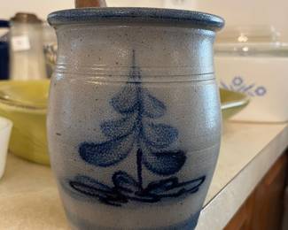 	#90	Rowe 1991 0 Signed Christmas Tree 5" Tall	$25.00																											