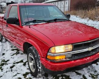2000 Chevrolet S-10 4 Cylinder 