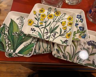 Set of 5 Mebel Melamine Floral Stacking Trays – Made in Italy