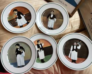 Set of 6 Williams-Sonoma "Sommelier" Salad Plates