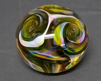 ART GLASS PAPERWEIGHT