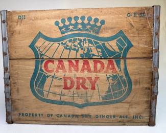CANADA DRY WOODEN CRATE