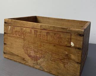 COOKED BEEF WOODEN CRATE