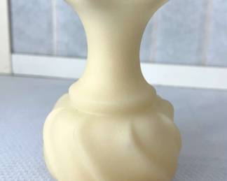 FENTON Custard Vase