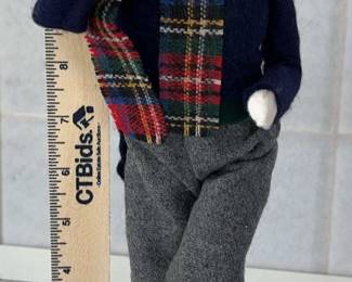 Byers Choice  Man Skating