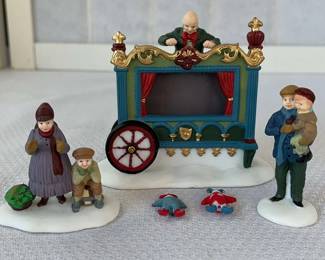 Dept 56 The Old Puppeteer