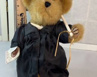 Boyds Bear Graduation Bear On Stand