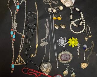 Costume Jewelry For Use Or Repurpose