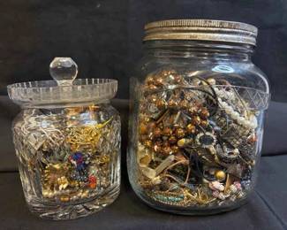 Costume Jewelry For Crafting Or Repurposing