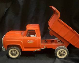 Vintage 1970s Tonka Dump Truck