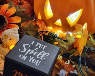 Halloween Decor