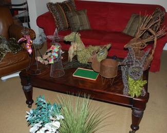 Wire figures