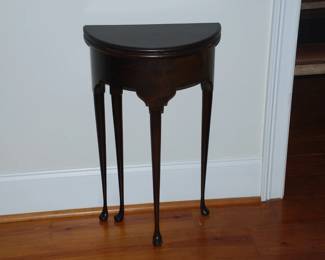 Georgian Petite Gateleg flip table