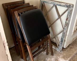 Very nice set of padded folding chairs & shabby chic window frame 