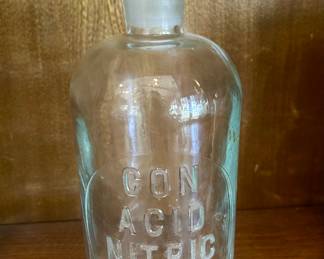 Very cool antique apothecary bottle 