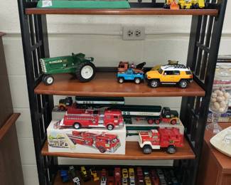 Vintage Cars & Trucks