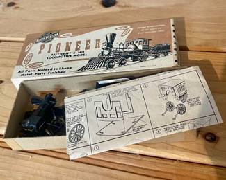 Pioneer Locomotive Model