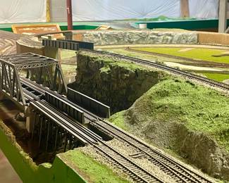 Model Train Custom Tracks 