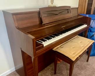 Yamaha Piano 